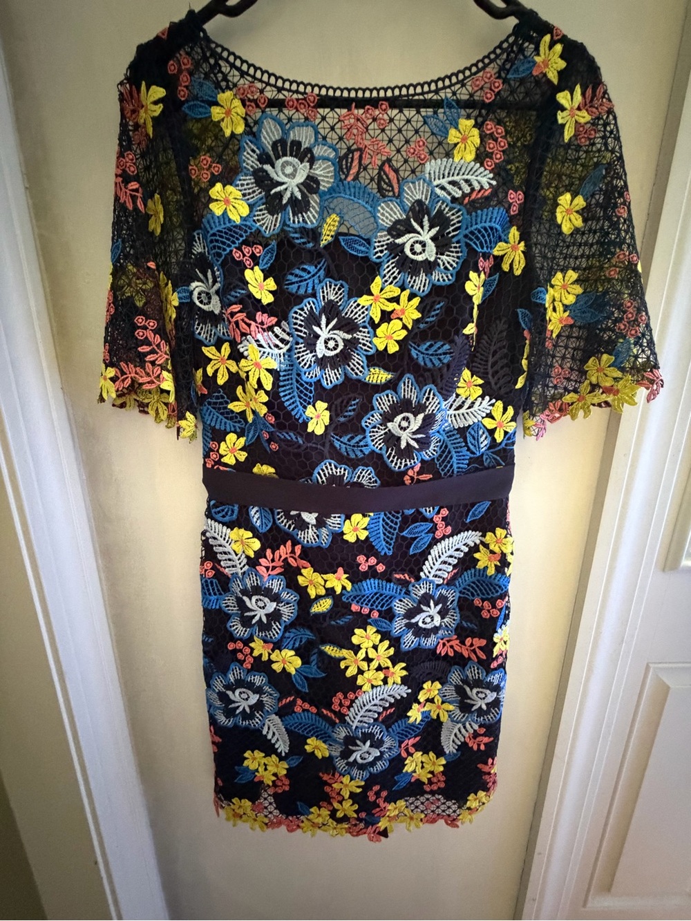 Karen Millen US size 6 dress blue with colorful overlay. No flaws noted.